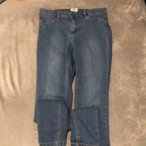 Vero Moda Medium Wash Jeans